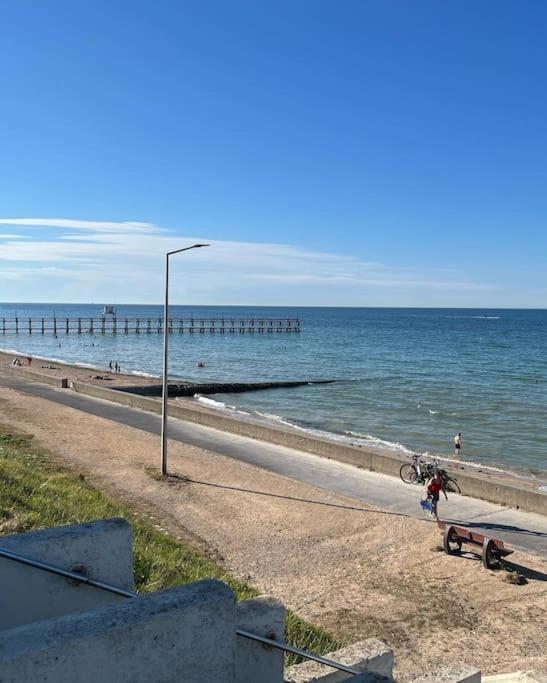 La Cabine Vue Mer Luc-sur-Mer Zewnętrze zdjęcie